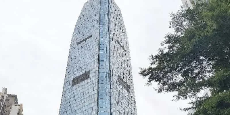 The building's entrance and frontage.