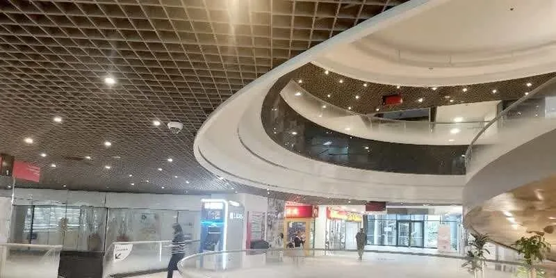 The building's entrance and frontage.