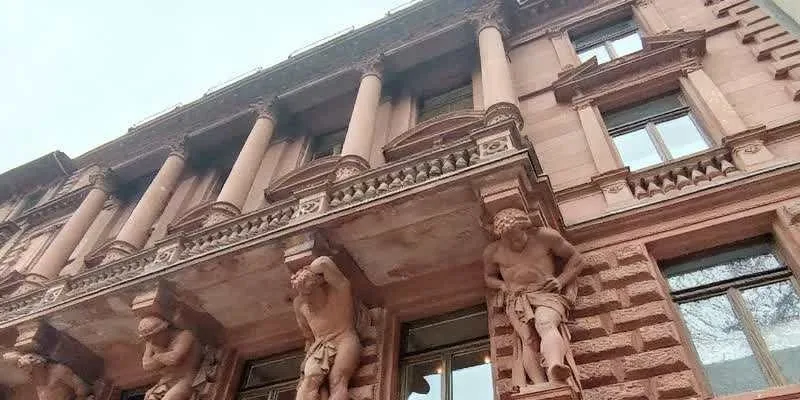 The building's entrance and frontage.