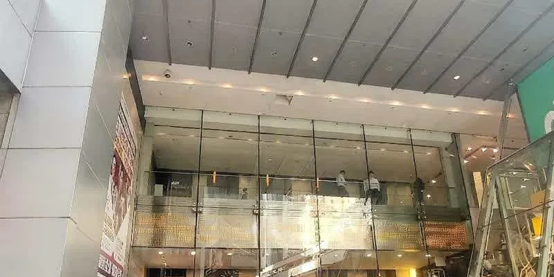 The building's entrance and frontage.