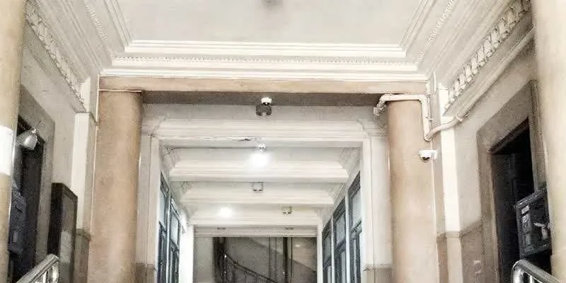 The building's entrance and frontage.