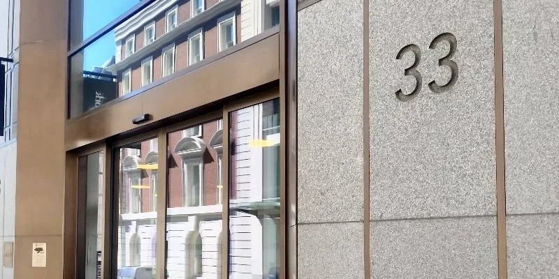 The building's entrance and frontage.