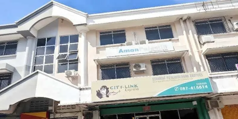 The building's entrance and frontage.