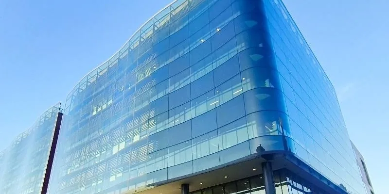 The building's entrance and frontage.