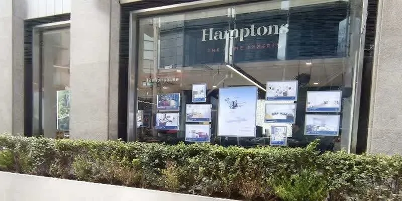 The building's entrance and frontage.