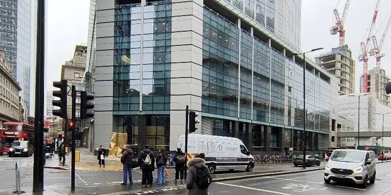 The building's entrance and frontage.