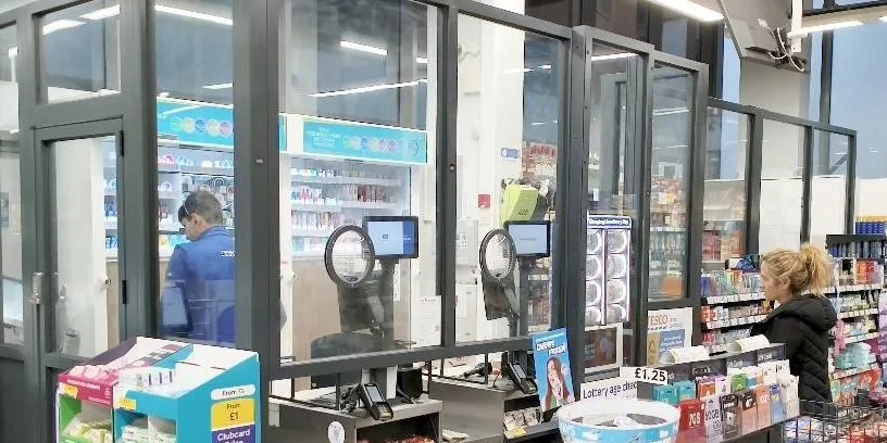 该地址的店面，是一家超市而不是办公室。