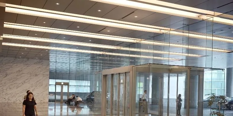 大樓內部。