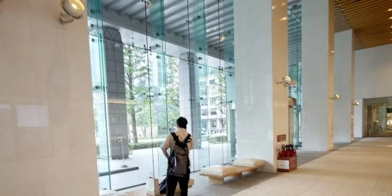 大樓內部。