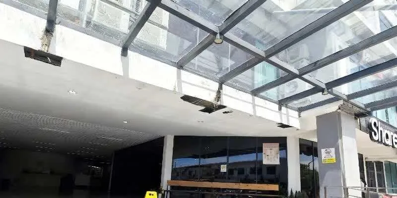 大樓內部。