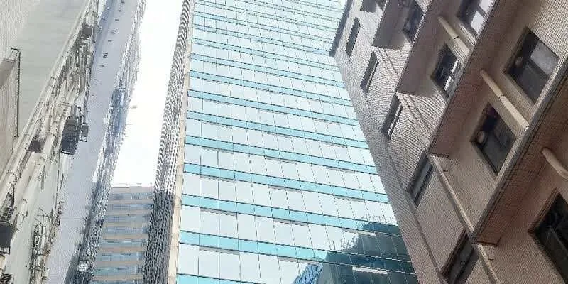 大樓的入口和正面。