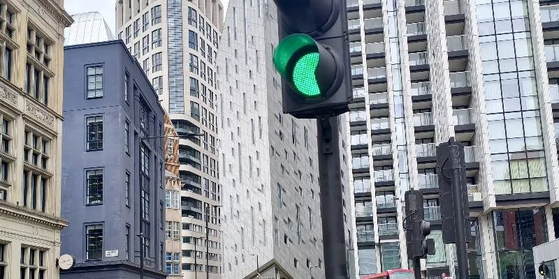 大樓的入口和正面。